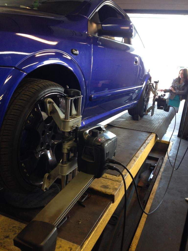 ai807.photobucket.com_albums_yy355_OverclockLT_Opel_20Astra_20Coupe_20__20Fuzis_.jpg