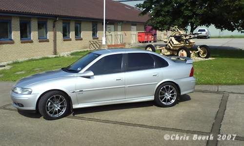 ai40.photobucket.com_albums_e233_Boothy72_vectra_waterbeachvec2_1.jpg