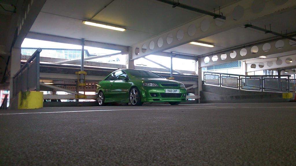 ai737.photobucket.com_albums_xx20_dannys_p08_astra_20coupe_DSC_01181.jpg