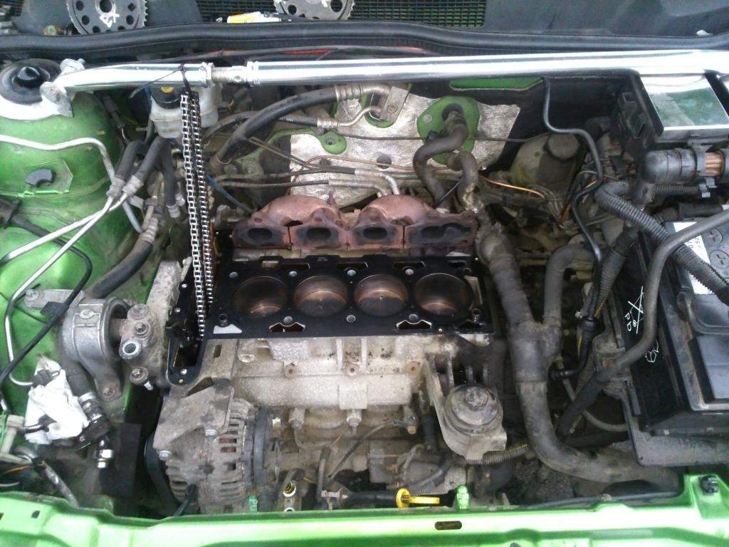 ai737.photobucket.com_albums_xx20_dannys_p08_astra_20coupe_DSC_01571.jpg