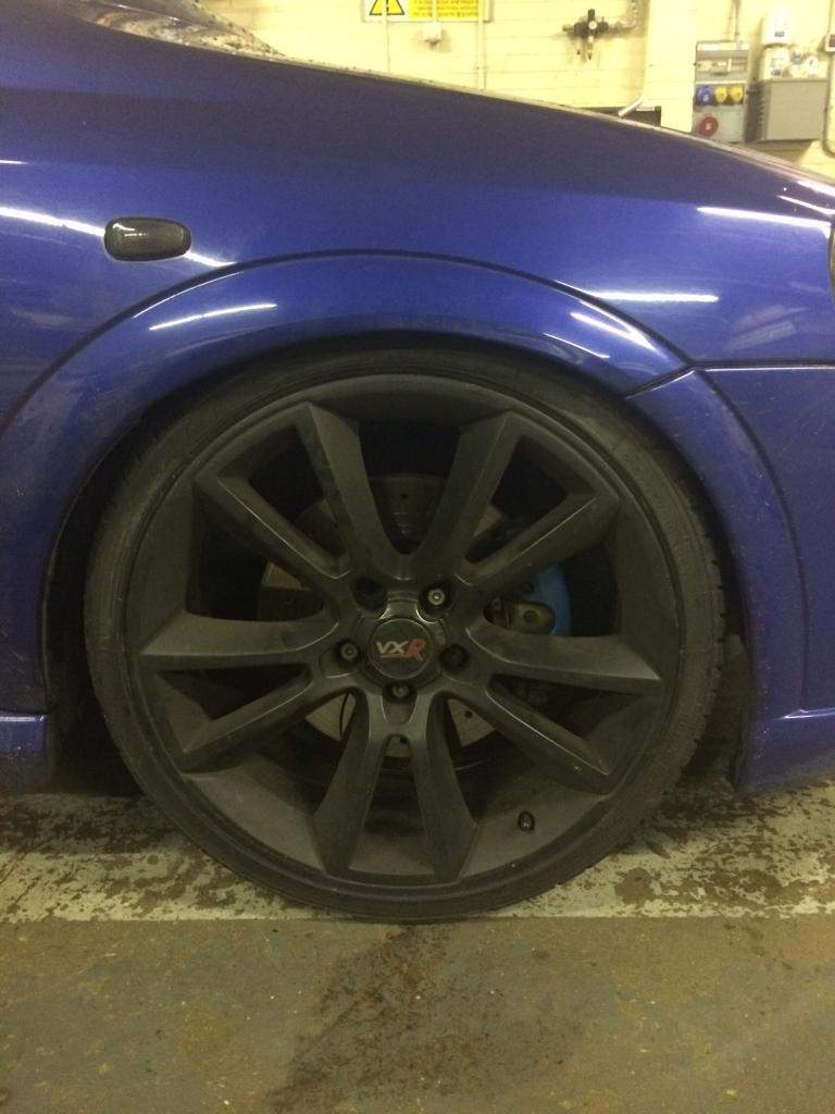 ai693.photobucket.com_albums_vv292_dewismotorsport_AFDD7AF0_19f13cc1f27110c23362.jpg