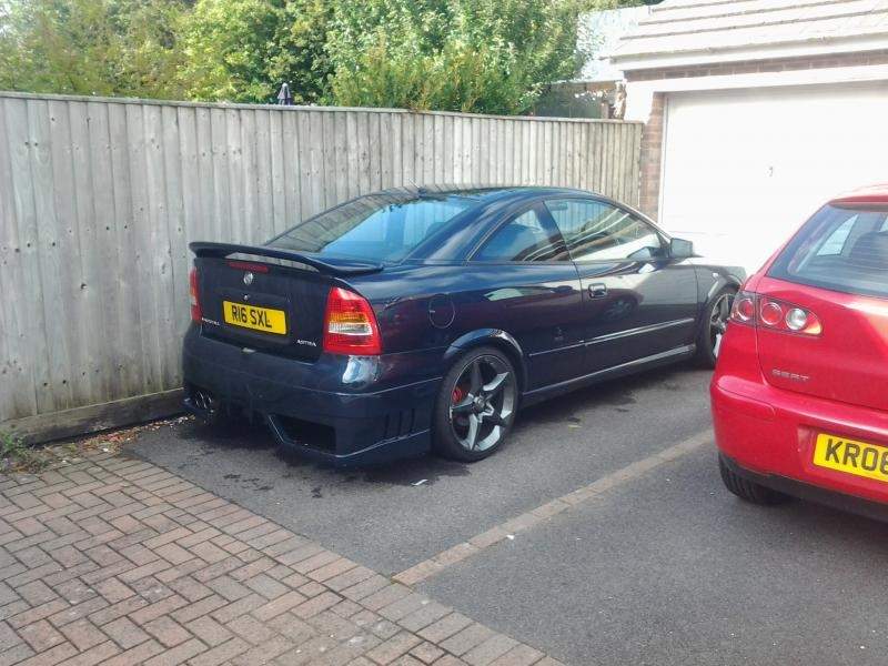 ai46.photobucket.com_albums_f125_haydnm0_Astra_20Coupe_20140802_172717_zps8df7b7.jpg