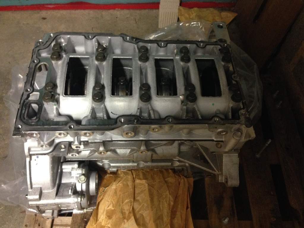 ai603.photobucket.com_albums_tt112_AndrewC12_Supercharger_Supe8542d12e199512c8b9.jpg