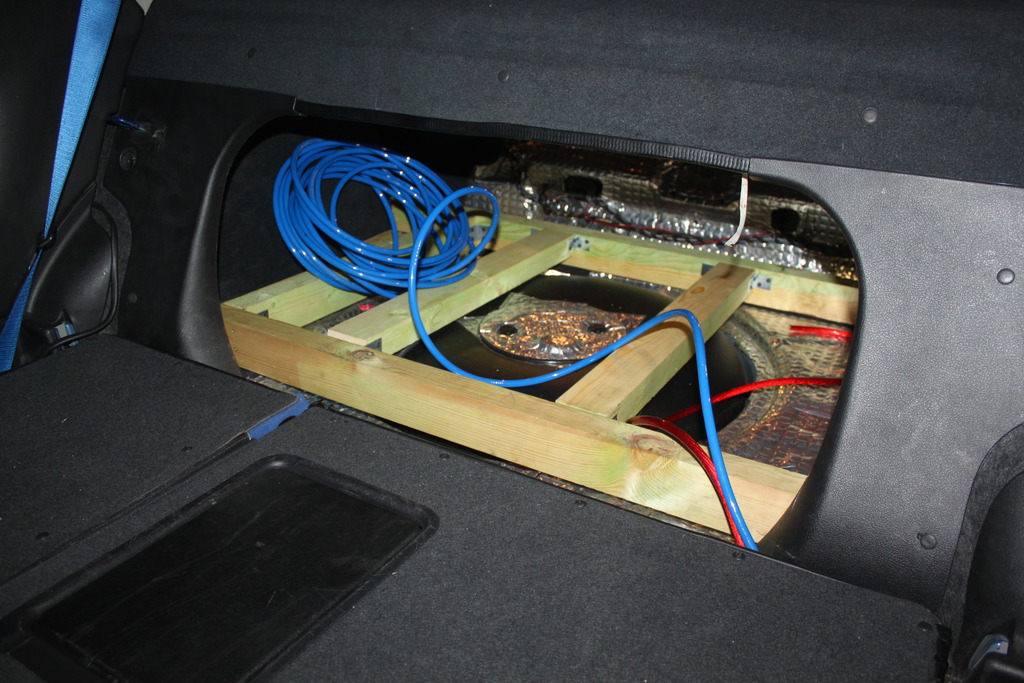 ai807.photobucket.com_albums_yy355_OverclockLT_Fuzis_20AirRide_IMG_1821.jpg