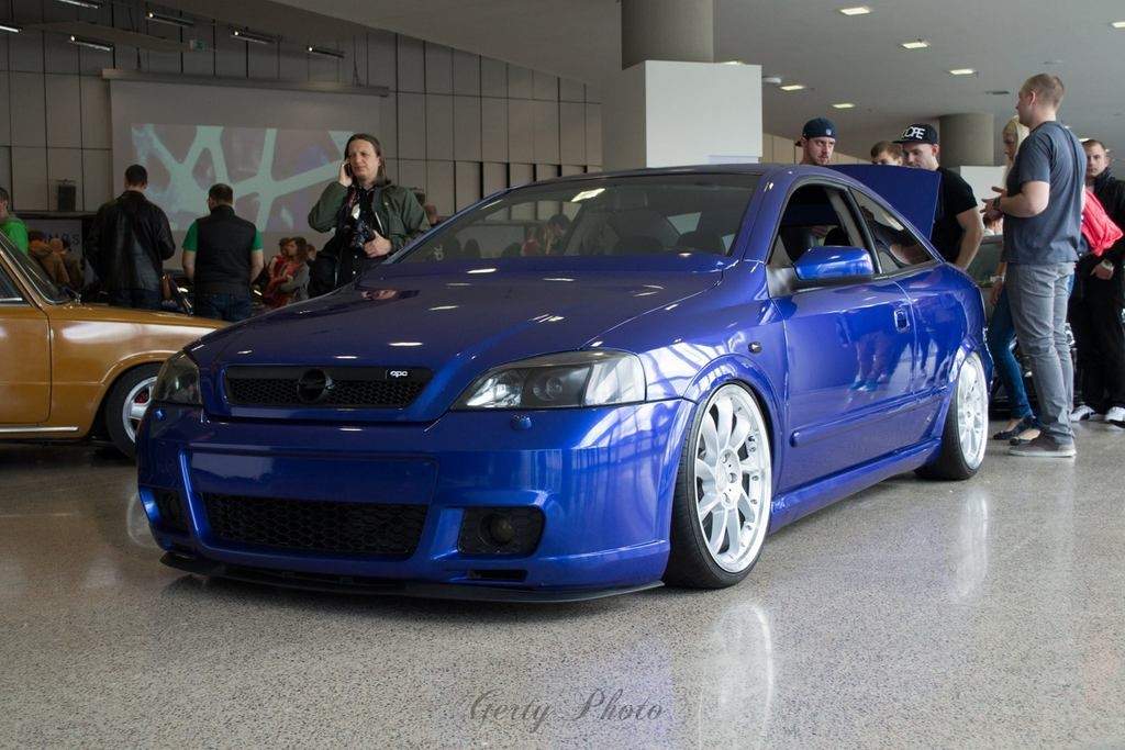 ai807.photobucket.com_albums_yy355_OverclockLT_aaaFuzis_112065b5145cdcd93704c194.jpg