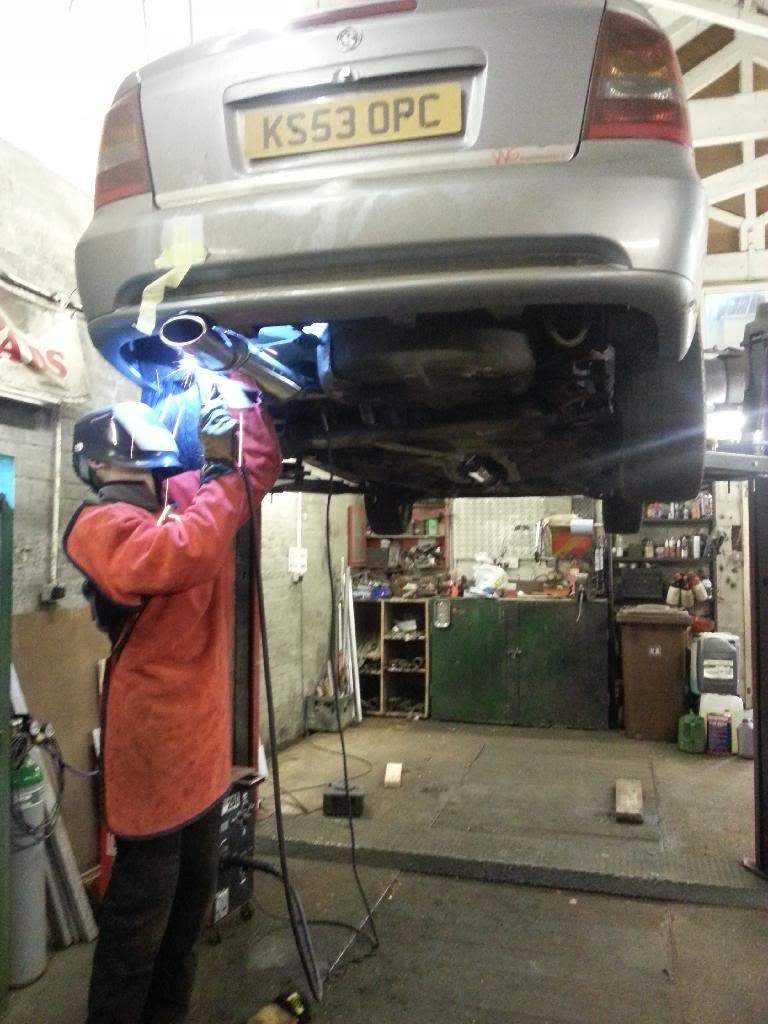 ai106.photobucket.com_albums_m272_Nathan_D_sri_Mobile_20Uploads_20140118_151645_.jpg