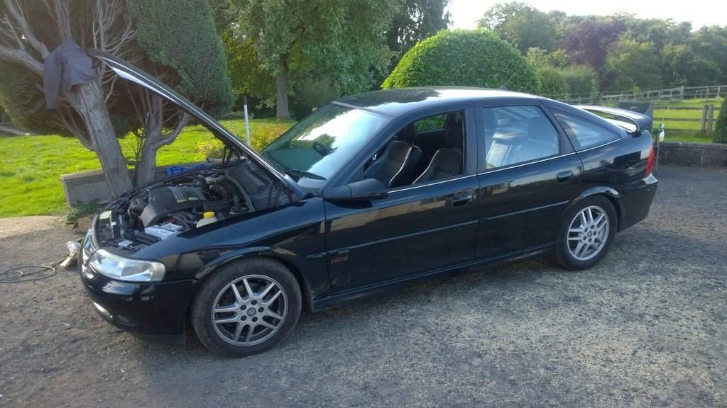 ai1149.photobucket.com_albums_o589_identiti66_Vectra_carlside1.jpg